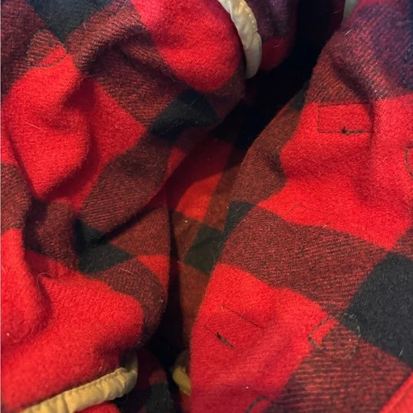 Filson Wool Tote - Picture 7 of 8